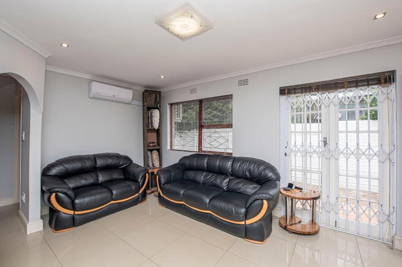 2 Bedroom Property for Sale in Protea Village Western Cape